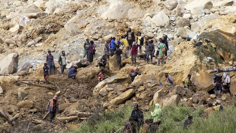 Massive_Landslide_in_Papua_New_Guinea_Buries_Over_2_000__Rescuers_Face_Challenges_poster - News for amigos, by amigos Massive_Landslide_in_Papua_New_Guinea_Buries_Over_2_000__Rescuers_Face_Challenges video poster