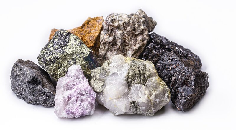 Massive_Manganese_Deposit_Discovered_in_Central_China__200_Million_Tonnes_Unearthed_ - News for amigos, by amigos __Massive_Manganese_Deposit_Discovered_in_Central_China__200_Million_Tonnes_Unearthed_