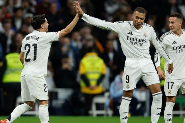 Mbappe Shines as Real Madrid Triumph Over Sevilla 4-2 ⚽ Mbappe_Shines_as_Real_Madrid_Triumph_Over_Sevilla_4_2__