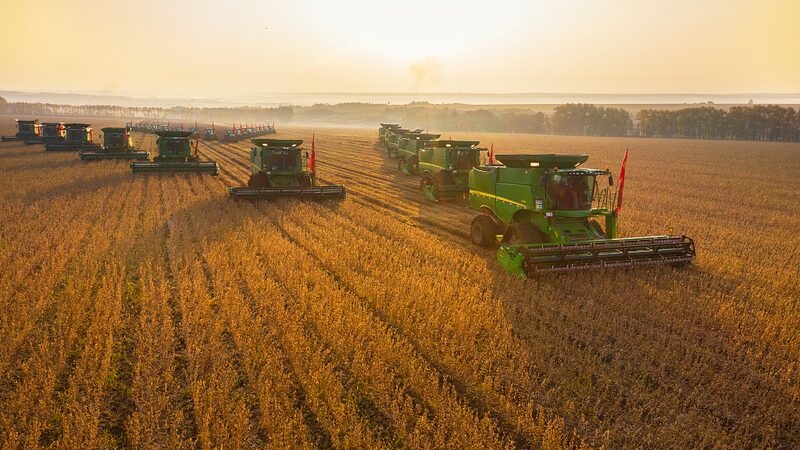 Meet_the_Soybean_King__How_Modern_Farming_in_Heilongjiang_is_Boosting_China_s_Agriculture - News for amigos, by amigos Meet_the_Soybean_King__How_Modern_Farming_in_Heilongjiang_is_Boosting_China_s_Agriculture