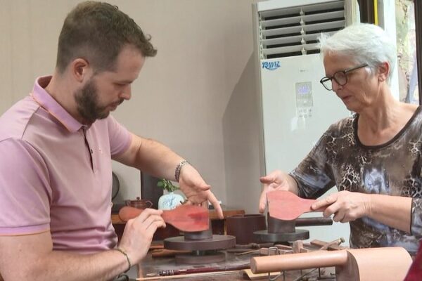 Mexican Siblings in Shanghai Find Studying TCM is Just the Tonic for Bridging Cultures Mexican_Siblings_in_Shanghai_Find_Studying_TCM_is_Just_the_Tonic_for_Bridging_Cultures