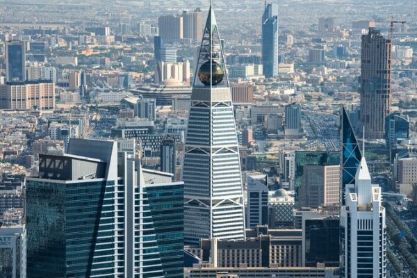 Middle Eastern Countries ‘Look East’ in a New Era of Cooperation 🤝 Middle_Eastern_Countries__Look_East__in_a_New_Era_of_Cooperation__