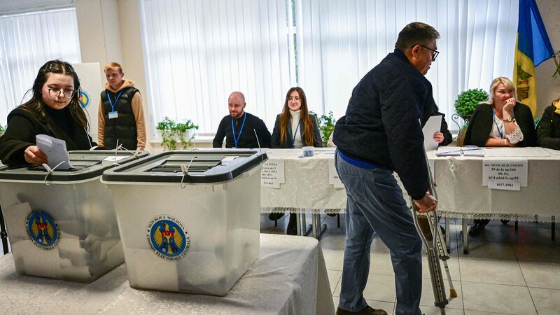 Moldova_Heads_to_Presidential_Runoff__Sandu_vs__Stoianoglo_in_Tight_Race___