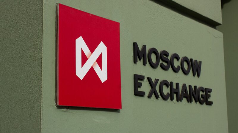 Moscow_Exchange_Suddenly_Halts_Trading_Without_Explanation - News for amigos, by amigos __Moscow_Exchange_Suddenly_Halts_Trading_Without_Explanation