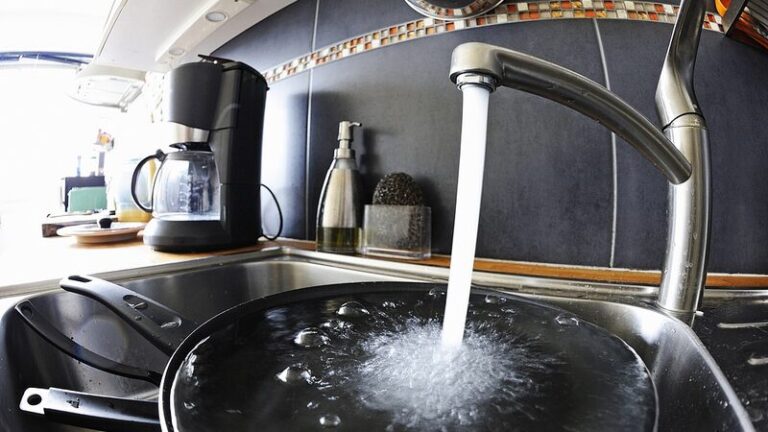 __New_Study_Reveals_Potentially_Toxic_Byproduct_in_Common_Water_Disinfectant