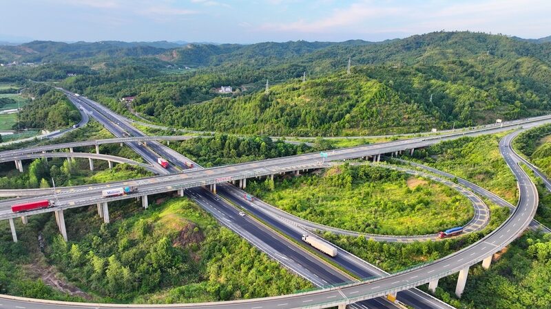 New_Transportation_Network_Fuels_Rural_Growth_in_Jiangxi___