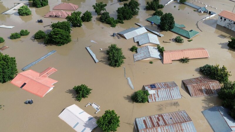 Nigerian_Floods_Leave_30_Dead__Force_400_000_from_Homes__ - News for amigos, by amigos Nigerian_Floods_Leave_30_Dead__Force_400_000_from_Homes__