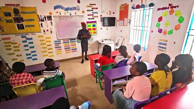 Nigerian_Youth_Dive_into_Mandarin__Strengthening_China_Nigeria_Bonds_poster - News for amigos, by amigos Nigerian_Youth_Dive_into_Mandarin__Strengthening_China_Nigeria_Bonds video poster