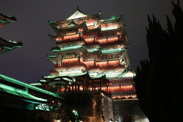 Nighttime Magic ✨: Exploring Nanchang’s Pavilion of Prince Teng Nighttime_Magic____Exploring_Nanchang_s_Pavilion_of_Prince_Teng video poster