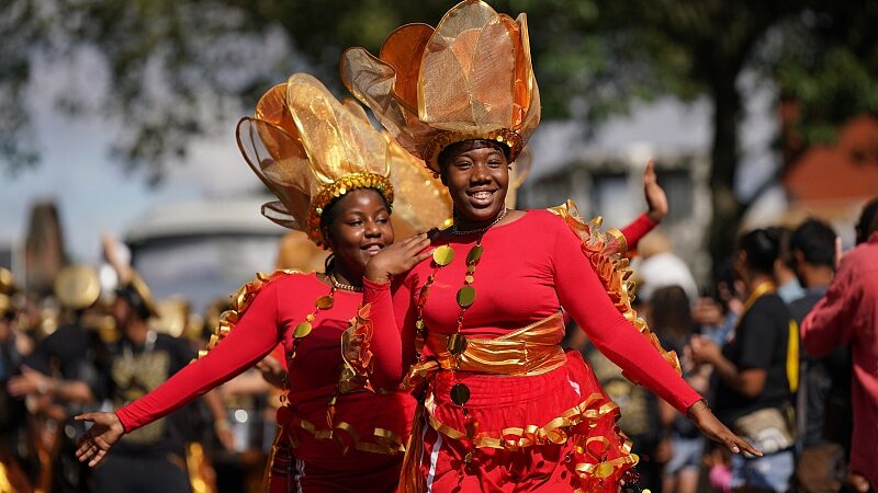 Notting_Hill_Carnival_Kicks_Off__Europe_s_Biggest_Street_Party_in_Full_Swing___poster - News for amigos, by amigos Notting_Hill_Carnival_Kicks_Off__Europe_s_Biggest_Street_Party_in_Full_Swing__ video poster