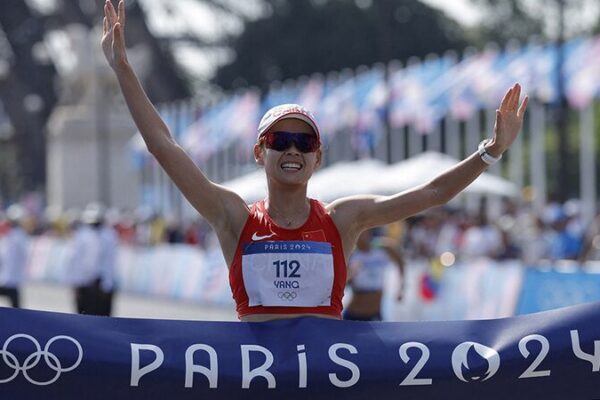 Olympics Day 6: Two Golds for China, Americans Biles and Ledecky Shine Olympics_Day_6__Two_Golds_for_China__Americans_Biles_and_Ledecky_Shine