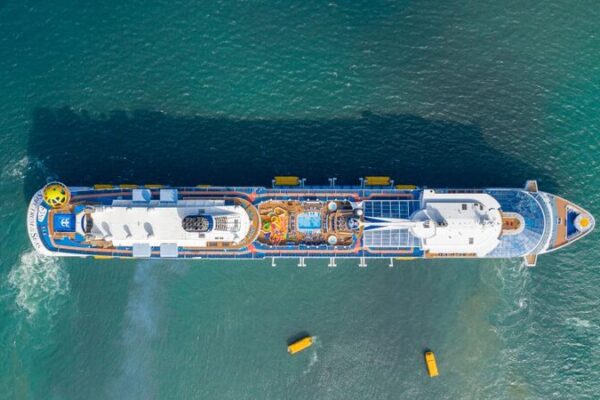 Ovation of the Seas: World’s Longest Cruise Ship Docks in Tianjin for First Time 🚢 Ovation_of_the_Seas__World_s_Longest_Cruise_Ship_Docks_in_Tianjin_for_First_Time__ video poster