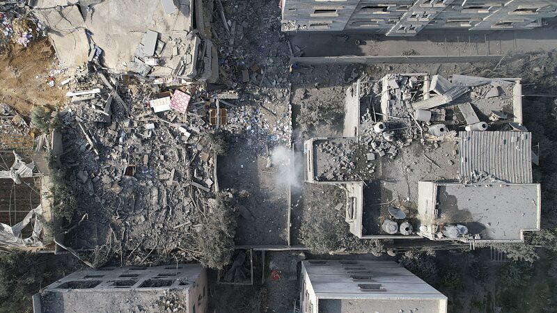 Over_140_Lives_Lost_in_Overnight_Gaza_Raids__Humanitarian_Aid_Convoy_Enters_via_Rafah video poster