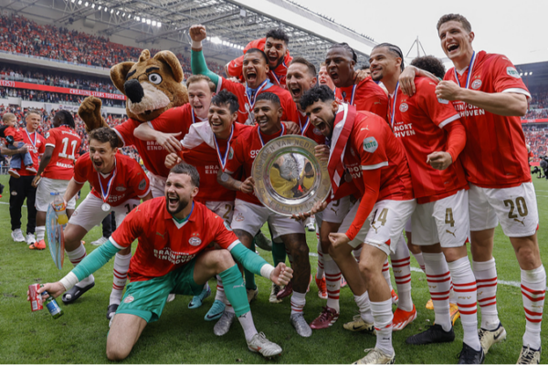 PSV Eindhoven Ends Six-Year Drought to Win 25th Eredivisie Title 🏆 PSV_Eindhoven_Ends_Six_Year_Drought_to_Win_25th_Eredivisie_Title__