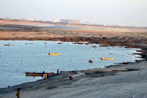 Pakistan’s Farmers Face 30% Water Shortage as Sowing Season Begins 🌾🚱 Pakistan_s_Farmers_Face_30__Water_Shortage_as_Sowing_Season_Begins___