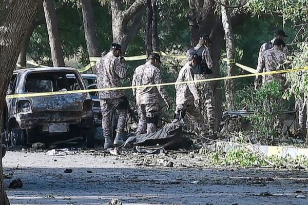 Pakistani PM Vows Justice After Attack on Chinese Convoy in Karachi 😢 Pakistani_PM_Vows_Justice_After_Attack_on_Chinese_Convoy_in_Karachi__