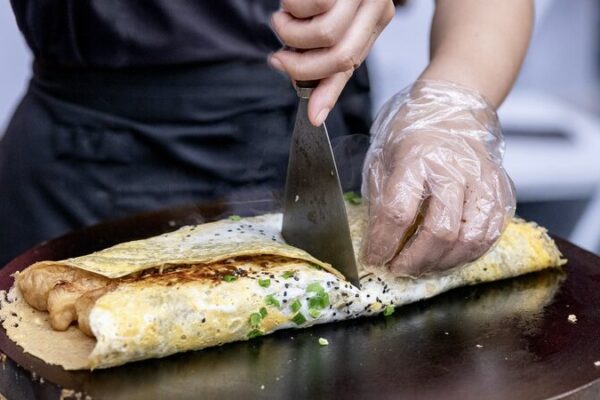 Pancake Showdown: Jianbing vs. Crêpe – A Delicious East-Meets-West Tale Pancake_Showdown__Jianbing_vs__Cre_pe___A_Delicious_East_Meets_West_Tale