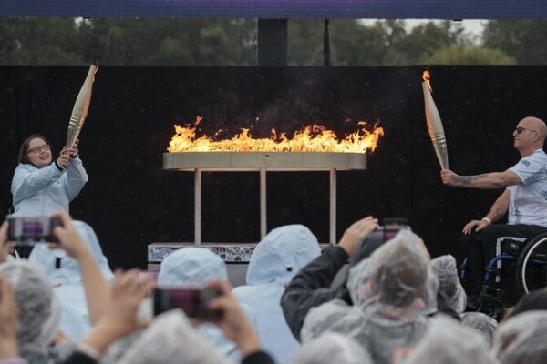 Paralympic Flame Ignites at Stoke Mandeville, Begins Epic Journey to Paris 🔥✨ Paralympic_Flame_Ignites_at_Stoke_Mandeville__Begins_Epic_Journey_to_Paris___