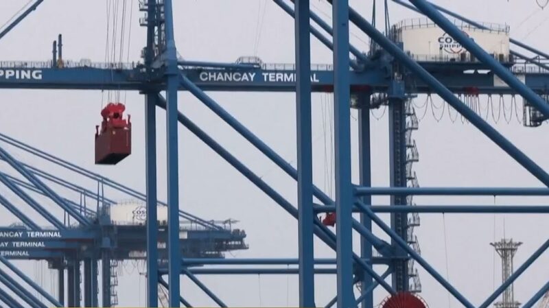 Peru_s_Chancay_Port__Redefining_Global_Trade_Routes____poster - News for amigos, by amigos Peru_s_Chancay_Port__Redefining_Global_Trade_Routes___ video poster