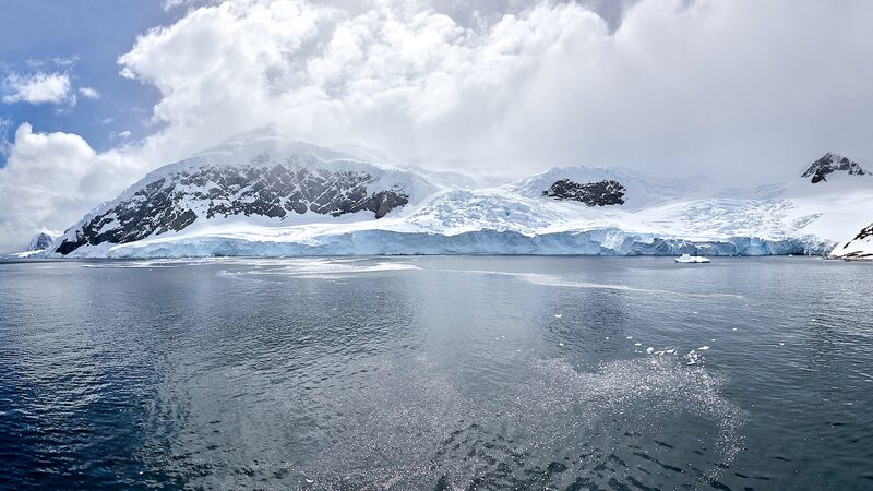 Polar_Climate_Change_Report_2023__Alarming_Trends_in_the_Arctic_and_Antarctic____ - News for amigos, by amigos Polar_Climate_Change_Report_2023__Alarming_Trends_in_the_Arctic_and_Antarctic____