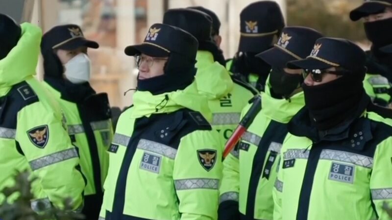 Political_Turmoil_in_South_Korea_as_President_Resists_Arrest_poster - News for amigos, by amigos Political_Turmoil_in_South_Korea_as_President_Resists_Arrest video poster