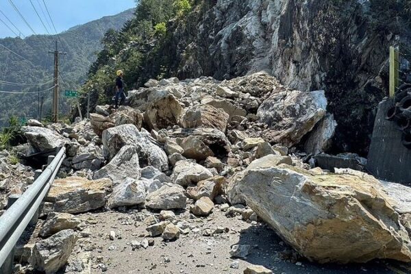 Powerful Earthquake Rocks China’s Taiwan Region: What’s Going On Beneath the Surface? Powerful_Earthquake_Rocks_China_s_Taiwan_Region__What_s_Going_On_Beneath_the_Surface_ video poster