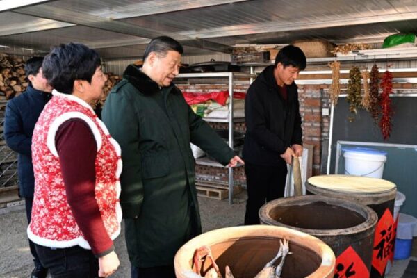 President Xi Braves Cold to Visit NE China’s Flood-Affected Villagers President_Xi_Braves_Cold_to_Visit_NE_China_s_Flood_Affected_Villagers video poster