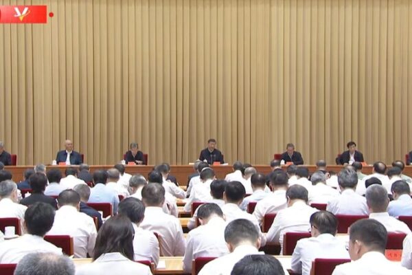President Xi Jinping Celebrates Teachers’ Day with Heartfelt Greetings President_Xi_Jinping_Celebrates_Teachers__Day_with_Heartfelt_Greetings