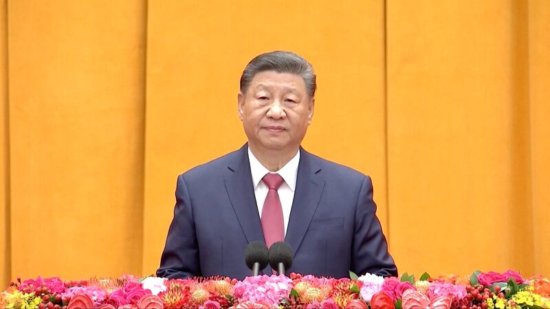 President_Xi_Jinping_Sends_Warm_New_Year_Greetings_to_Chinese_Worldwide video poster