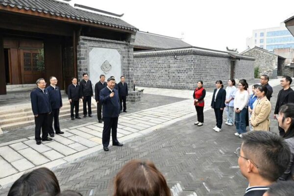 🌟 President Xi’s Inspiring Journey Through Anhui: Bridging Culture and Innovation __President_Xi_s_Inspiring_Journey_Through_Anhui__Bridging_Culture_and_Innovation