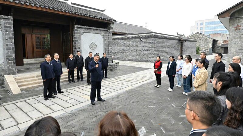 __President_Xi_s_Inspiring_Journey_Through_Anhui__Bridging_Culture_and_Innovation