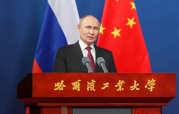 Putin’s Inspiring Visit to Harbin Institute Boosts Youth Ties 🎓🤝 Putin_s_Inspiring_Visit_to_Harbin_Institute_Boosts_Youth_Ties___