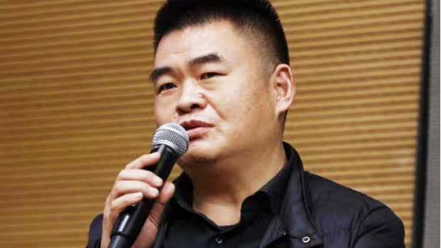 Qu_Feng__The_Art_Hero_Preserving_China_s_Treasures____ - News for amigos, by amigos Qu_Feng__The_Art_Hero_Preserving_China_s_Treasures____