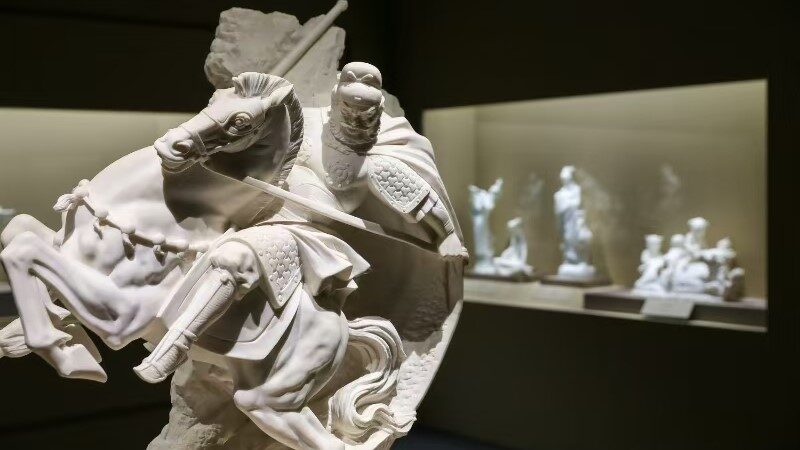 Quyang_s_Ancient_Stone_Carvings_Shine_at_National_Museum_of_China___poster - News for amigos, by amigos Quyang_s_Ancient_Stone_Carvings_Shine_at_National_Museum_of_China__ video poster