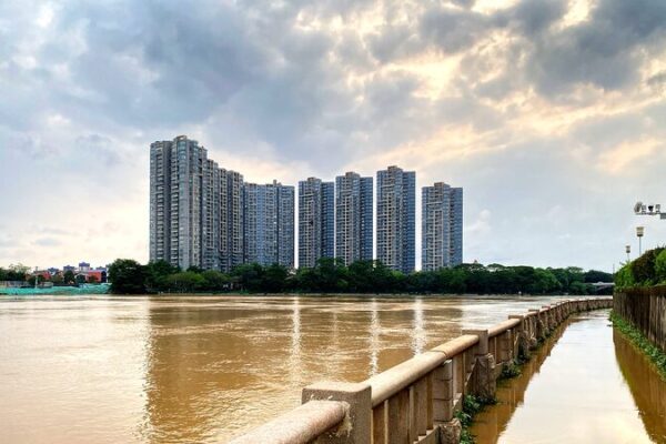 Rain Alert! South China’s Labor Day Holiday to Get a Splash of Showers ☔ Rain_Alert__South_China_s_Labor_Day_Holiday_to_Get_a_Splash_of_Showers__
