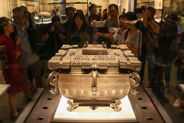Rare Hubei Treasures Coming to San Francisco’s Asian Art Museum 🎎 Rare_Hubei_Treasures_Coming_to_San_Francisco_s_Asian_Art_Museum__