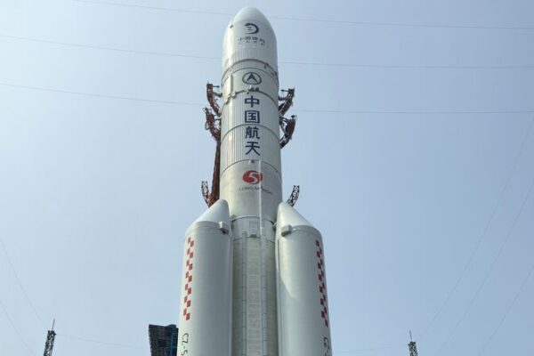 Ready to Touch the Moon! Chang’e-6 Lunar Probe Set to Launch 🚀 Ready_to_Touch_the_Moon__Chang_e_6_Lunar_Probe_Set_to_Launch__