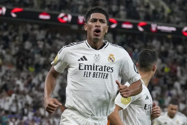 Real Madrid Defeats Mallorca 3-0 to Face Barcelona in Super Cup Final 🎉 Real_Madrid_Defeats_Mallorca_3_0_to_Face_Barcelona_in_Super_Cup_Final__