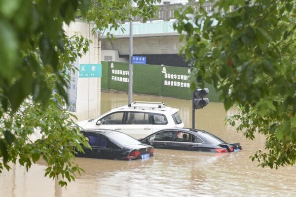 🌧️ Red Alerts in China: Severe Storms Hit Eastern and Southern Regions ___Red_Alerts_in_China__Severe_Storms_Hit_Eastern_and_Southern_Regions