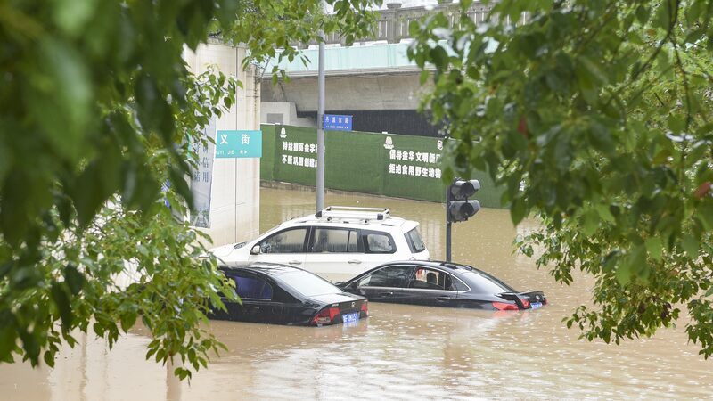Red_Alerts_in_China__Severe_Storms_Hit_Eastern_and_Southern_Regions - News for amigos, by amigos ___Red_Alerts_in_China__Severe_Storms_Hit_Eastern_and_Southern_Regions