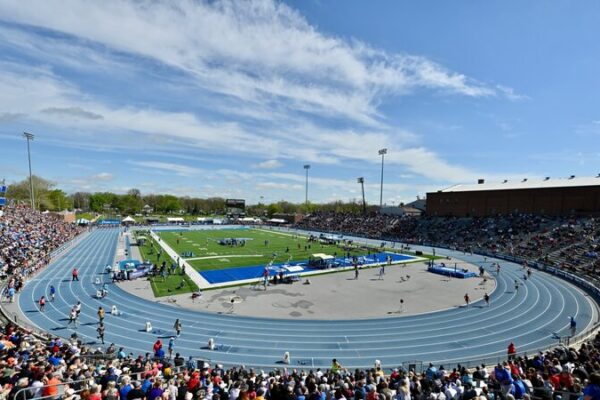 Reniewicki Smashes 40-Year 1,500m Record at Drake Relays 🏃♂️🔥 Reniewicki_Smashes_40_Year_1_500m_Record_at_Drake_Relays______