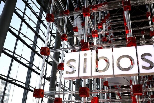 SIBOS 2024 Kicks Off in Beijing with Global Financial Leaders 🌐💰 SIBOS_2024_Kicks_Off_in_Beijing_with_Global_Financial_Leaders___
