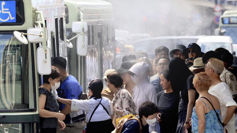 Scorching_Heat_Wave_Burns_Japan__Temperatures_Near_40_C_ - News for amigos, by amigos Scorching_Heat_Wave_Burns_Japan__Temperatures_Near_40_C_