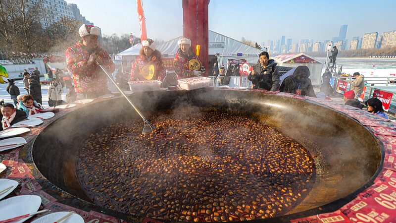 Shenyang_s_First_Ice_and_Snow_Hotpot_Festival_Heats_Up_Winter_Fun_____ - News for amigos, by amigos Shenyang_s_First_Ice_and_Snow_Hotpot_Festival_Heats_Up_Winter_Fun_____