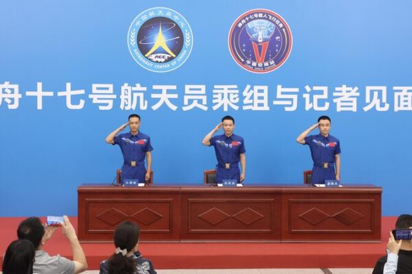 Shenzhou-17 Astronauts Wow Press After Record-Breaking Space Mission 🚀 Shenzhou_17_Astronauts_Wow_Press_After_Record_Breaking_Space_Mission__