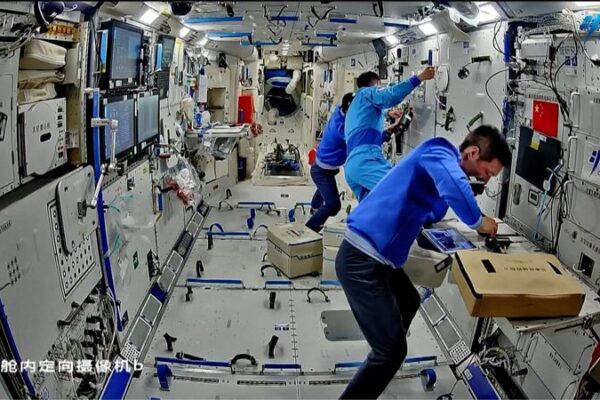 Shenzhou-18 Crew Preps for Epic Second Spacewalk! 🚀 Shenzhou_18_Crew_Preps_for_Epic_Second_Spacewalk___ video poster