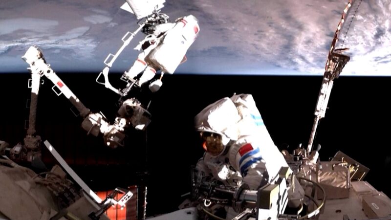 Shenzhou_19_Crew_Completes_China_s_Longest_Spacewalk_in_Nine_Hour_Mission - News for amigos, by amigos Shenzhou_19_Crew_Completes_China_s_Longest_Spacewalk_in_Nine_Hour_Mission