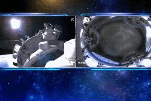 Shenzhou-19 Docks with China Space Station: New Astronauts Onboard 🚀 Shenzhou_19_Docks_with_China_Space_Station__New_Astronauts_Onboard__ video poster