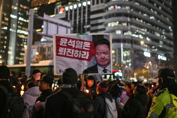 Shock in South Korea: Ruling Party Leader Calls for President Yoon’s Suspension After Martial Law Declaration Shock_in_South_Korea__Ruling_Party_Leader_Calls_for_President_Yoon_s_Suspension_After_Martial_Law_Declaration