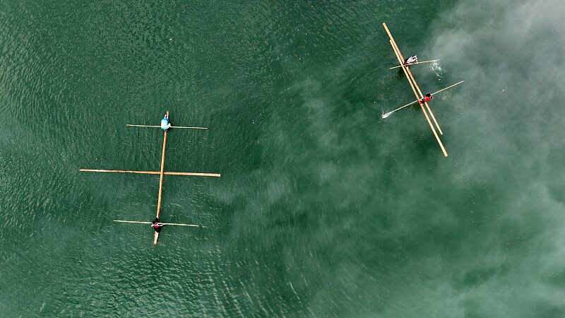 Single_Bamboo_Drifting__China_s_Mesmerizing__Water_Ballet__with_Humble_Beginnings - News for amigos, by amigos Single_Bamboo_Drifting__China_s_Mesmerizing__Water_Ballet__with_Humble_Beginnings